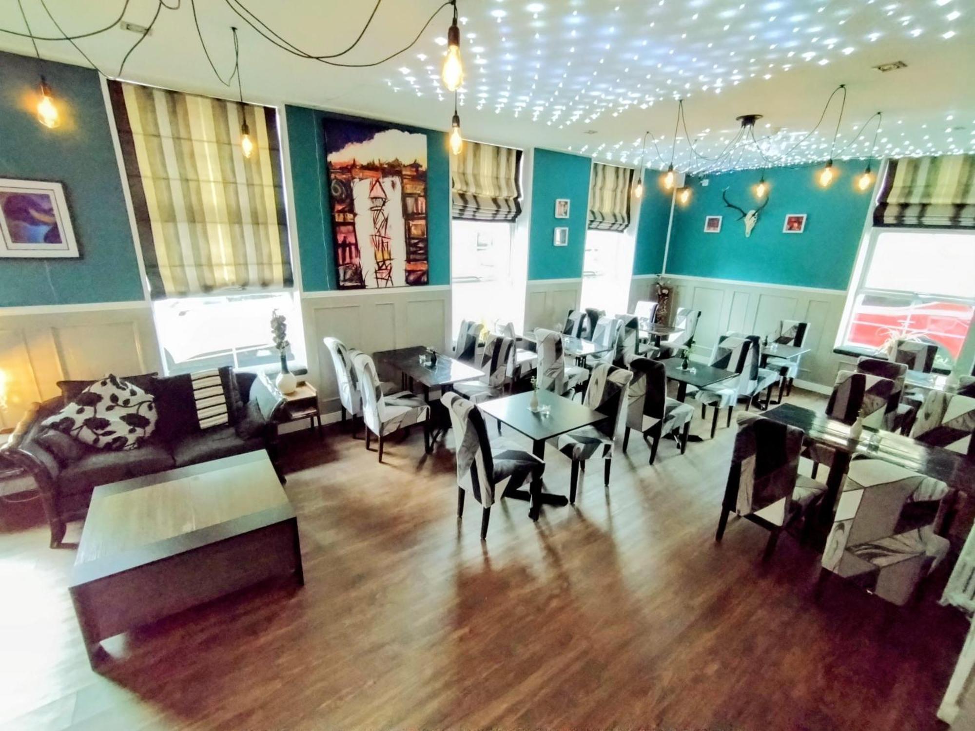 Oyo Gin House Hotel Greenock Bagian luar foto