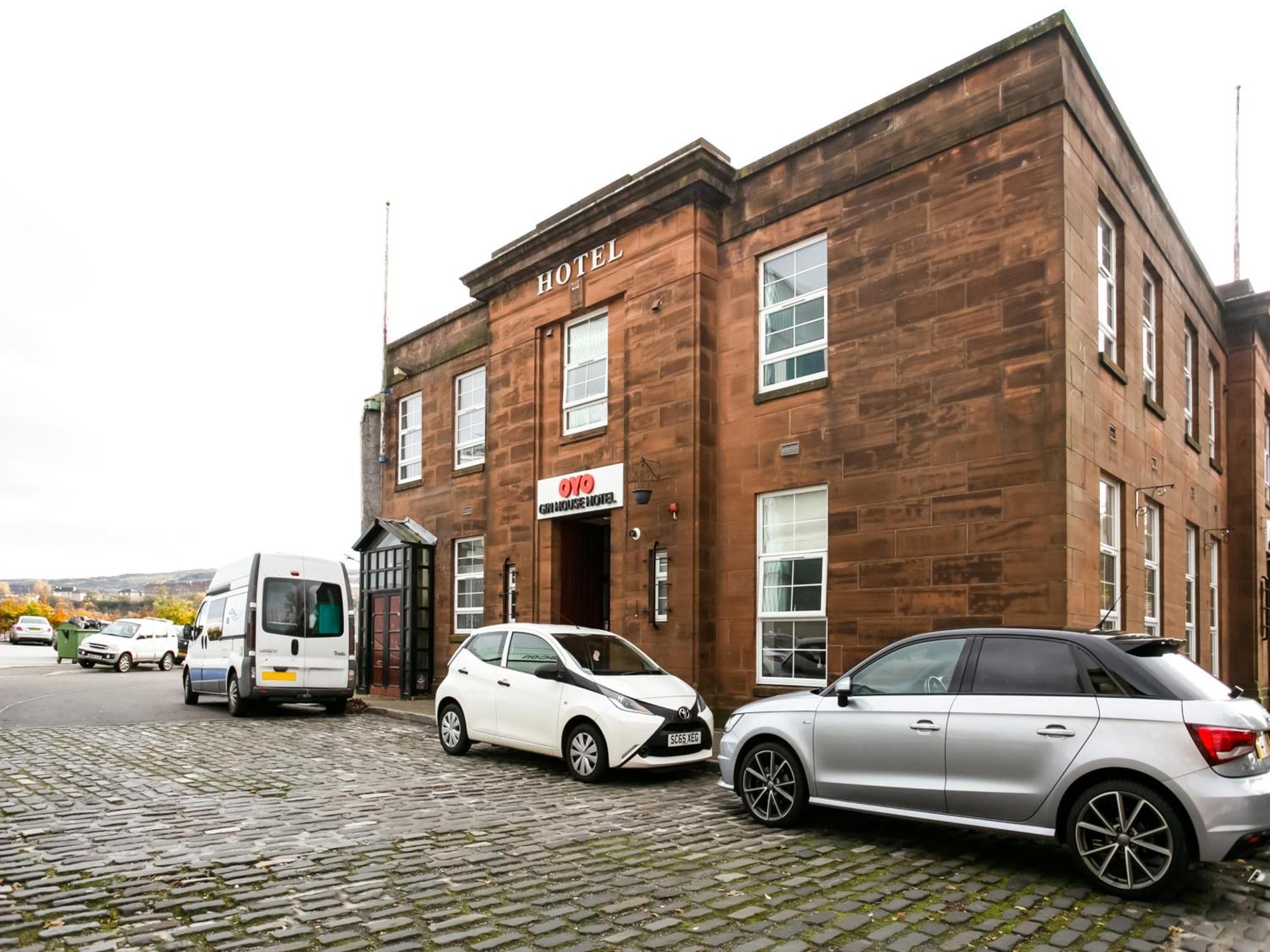 Oyo Gin House Hotel Greenock Bagian luar foto